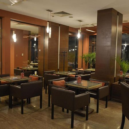 Hotel Presidivm Palace Lovech Esterno foto