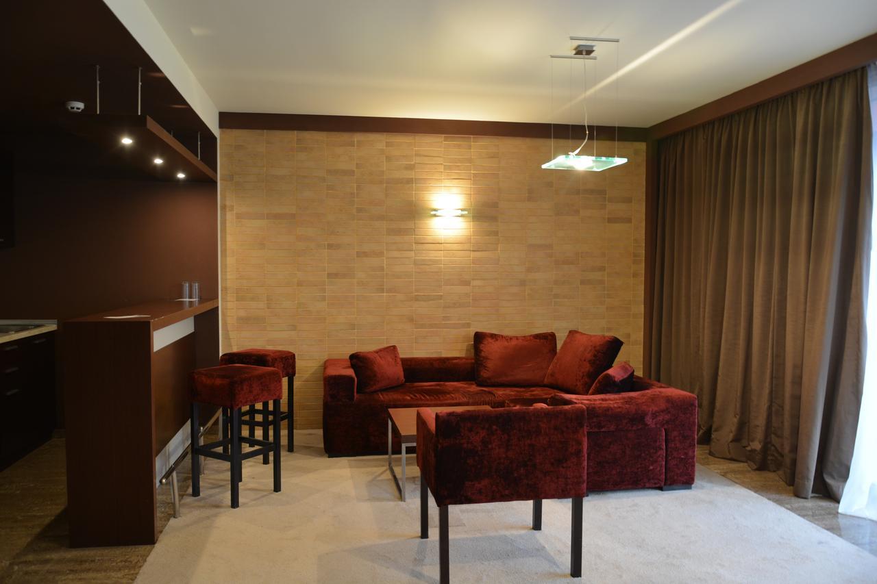Hotel Presidivm Palace Lovech Esterno foto